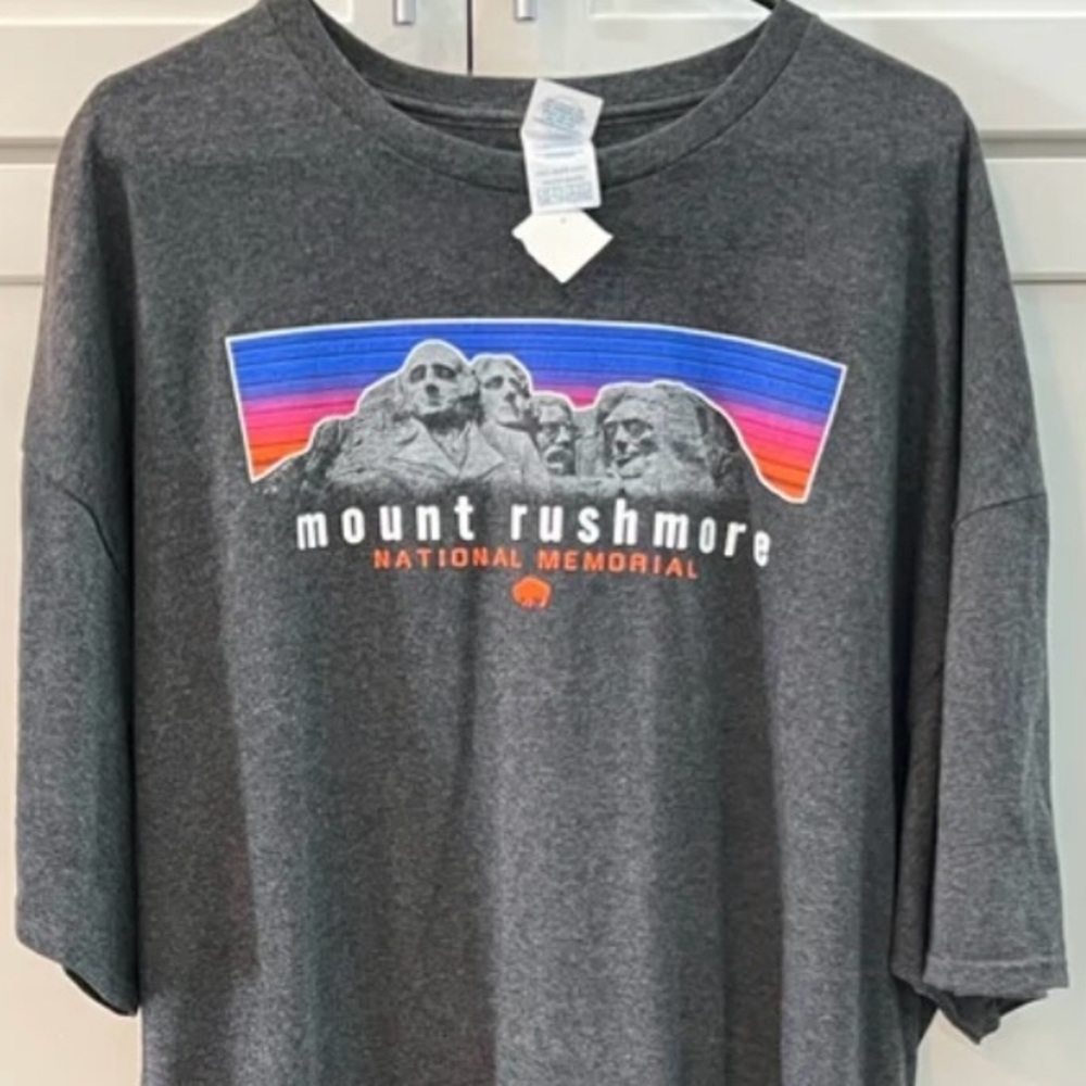 NEW Mt. Rushmore T-Shirt, Mens 3XL Gray Crewneck Tee Top Shirt National Park